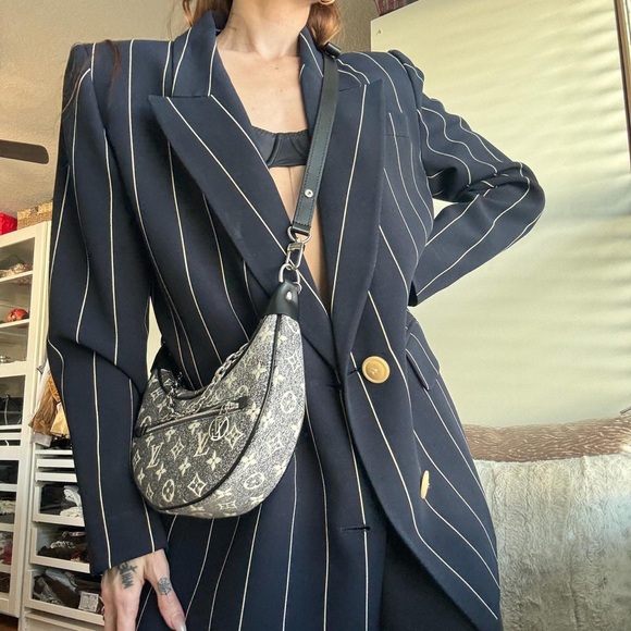 LOUIS VUITTON Monogram Jacquard Denim Loop Black! - Picture 5 of 16